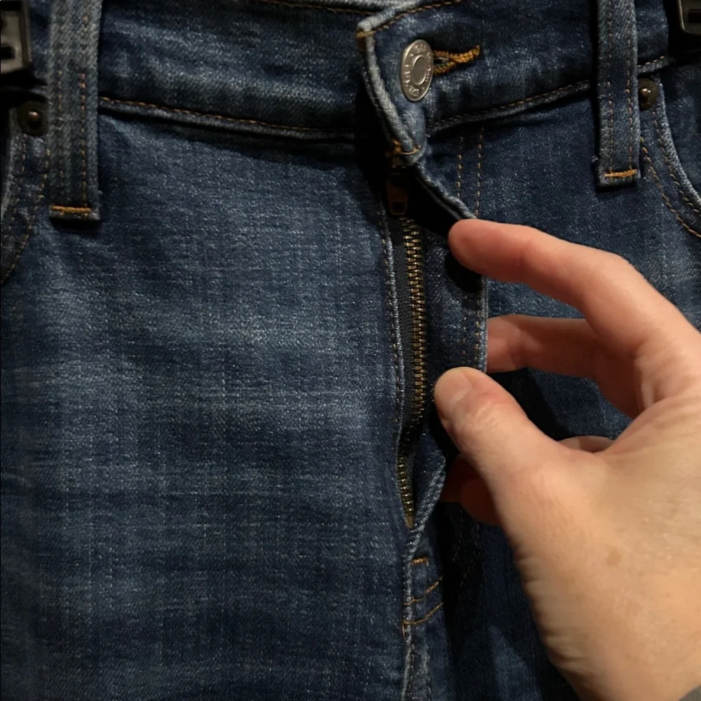 Gap NWT Mid Rise Wide Leg Jeans Size 29 Regular in Dark Wash - Picture 9 of 12